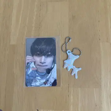 INI 오자키 타쿠미 캡슐 토이 이모지 키링 W회원 트레카