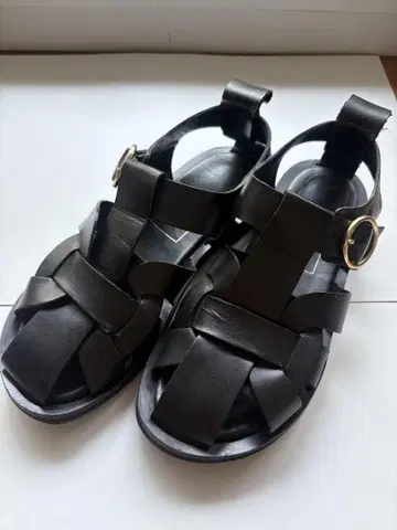 ZARA 자라 구르카 샌들 블랙 36
