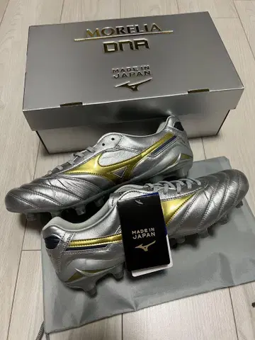 새상품, Mizuno Morelia DNA 실버/골드 일본제 26.5
