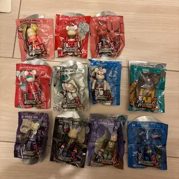 건담 베어브릭 펩시 BE@RBRICK