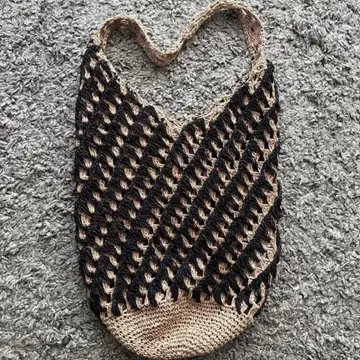 ZARA HOME 대비 페이퍼 토트백