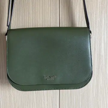 Kate Spade 올리브 그린 숄더백