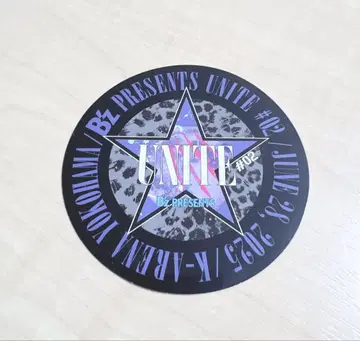 B'z UNITE 혜택 스티커