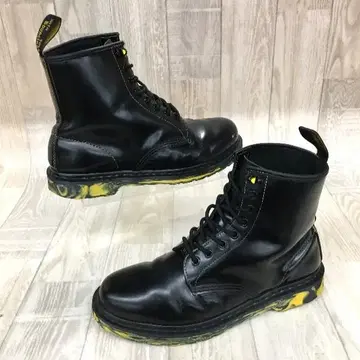 Dr.Martens 8홀 마블 밑창 레이스업 부츠 UK9