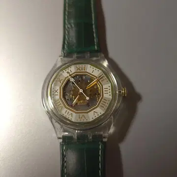 SWATCH의 자동 감기 손목시계