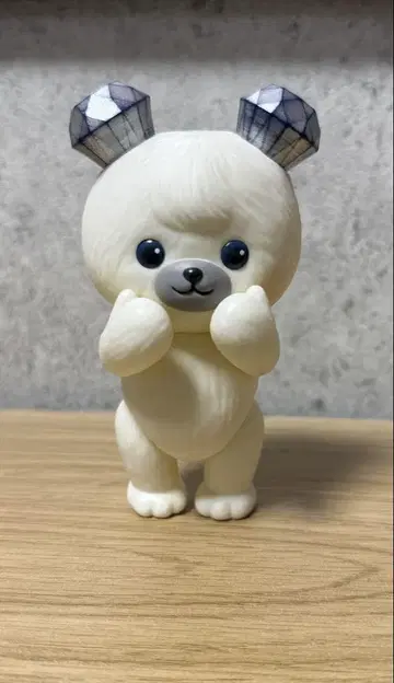 MAMES JEWEL BEAR custom 소프트 비닐 곰 아이스