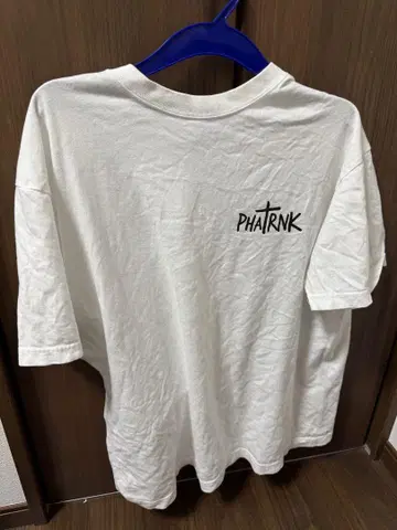 PHATRNK 화이트 티셔츠 반팔