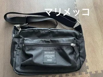 마리메꼬 블랙 숄더백
