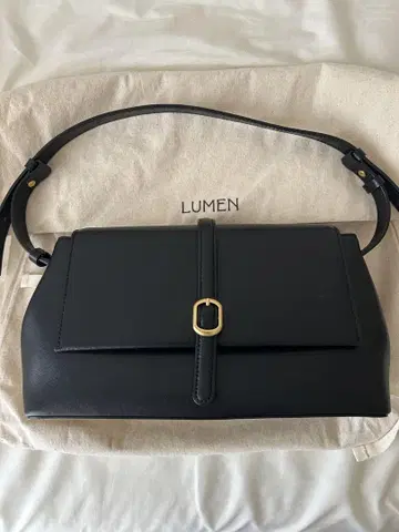 Atelier de LUMEN 가죽 숄더백 블랙