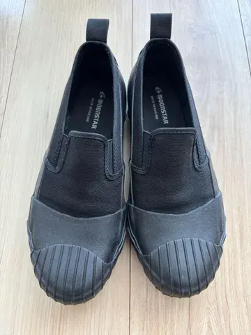 문스타 올웨더 슬립온 23cm