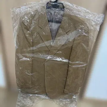 Demain 베이지 테일러드 자켓