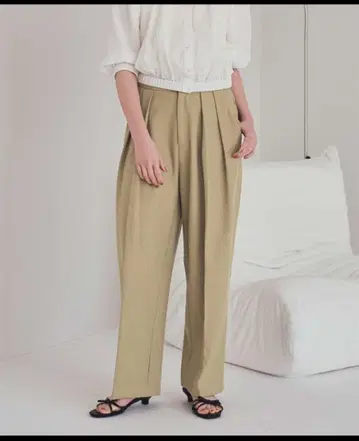 titivate 티티베이트 인턱 센터 프레스 와이드 팬츠 PS