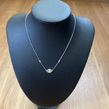 스와로브스키 참 목걸이