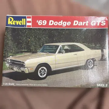 Revell '69 Dodge Dart GTS 1:25 스케일 모델 키트