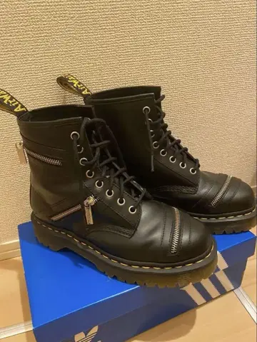 닥터 마틴 벡스 지퍼 UK6