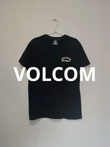 VOLCOM - 반팔 T셔츠 -