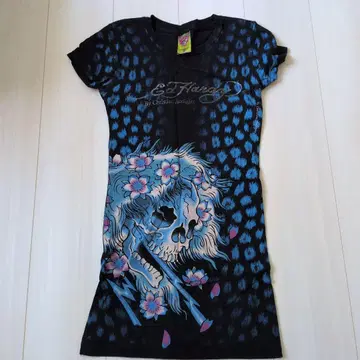 Ed Hardy 스컬과 꽃무늬 티셔츠 S 사이즈