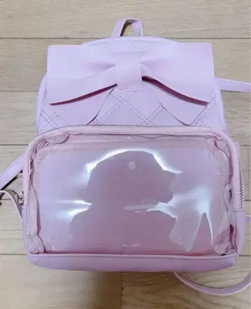 리본 퀼팅 백팩