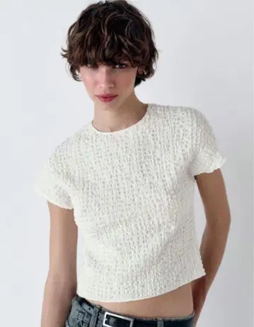 ZARA 텍스처 크롭 상의 티셔츠
