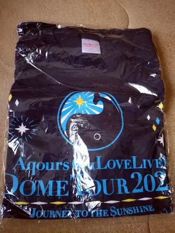 [미개봉] Aqours 6th DOME TOUR T셔츠 (프리 사이즈)