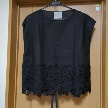 비어즐리 밑단 레이스 린넨 블라우스 미사용