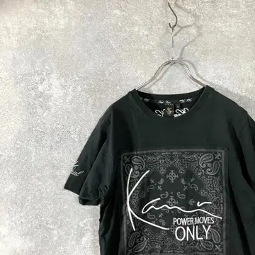 Karl Kani 티셔츠 블랙 로고 자수 크루넥 페이즐리 무늬