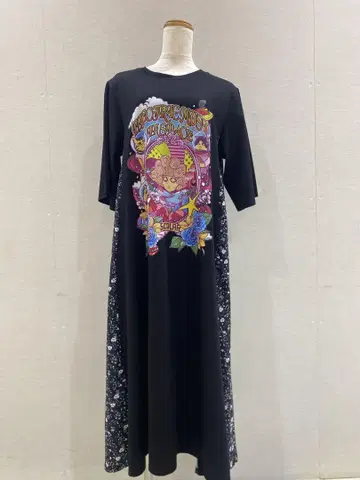새상품 스칼라 롱 원피스 M 블랙