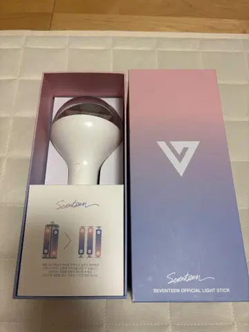SEVENTEEN 공식 응원봉 1세대