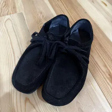 GU 모카신 신발 클락스 왈라비 25cm