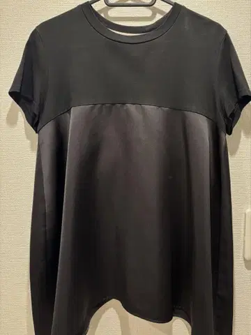 heve 헤브 상의 레이디 버그 블랙