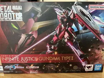 BANDAI INFINITE JUSTICE GUNDAM TYPE II