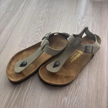 새상품급 Birkenstock 카이로 42 270