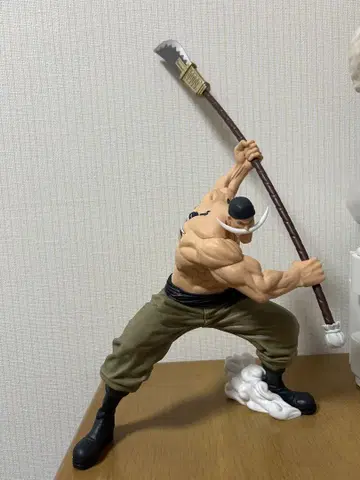 [ ONE PIECE ] 흰 수염 피규어 UFO캐처 (수수료 포함)