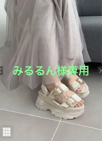 비쥬 버클 통굽 샌들 ci526