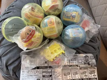 호빵맨 캐릭터 레일 캡슐 토이 세트 동력차 역 커브 레일