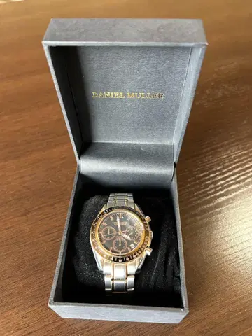 DANIEL MULLER 손목시계