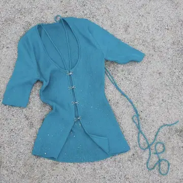 CONSISTER FRONT HOOK KNIT CARDIGAN