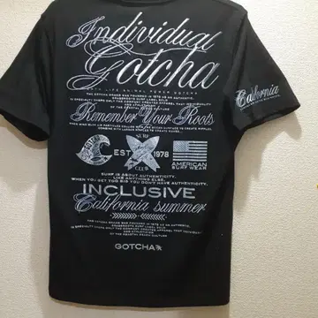 Gotcha 디자인 티셔츠 라메 자수