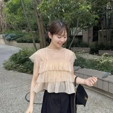 튤 프릴 프렌치 슬리브 탑 hinari