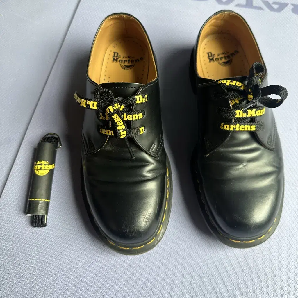 DR. MARTENS | 닥터마틴 (260,uk7,Basic laces included) Dr