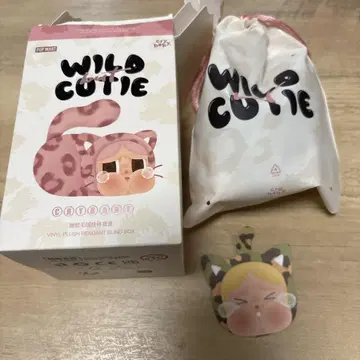 팝 마트 와일드하지만 귀여운 크라이 베이비 카모