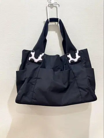 ear PAPILLER 수지 부품 토트백 M 사이즈