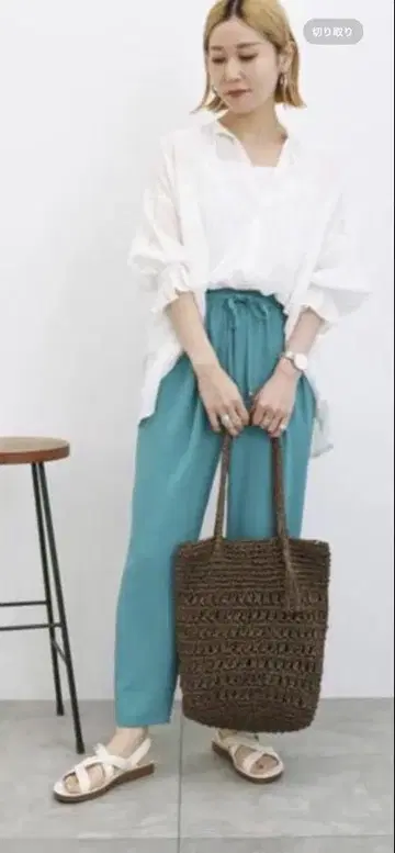 사만다 모스모스 블루 [새상품] 페이퍼 프린지 백 브라운