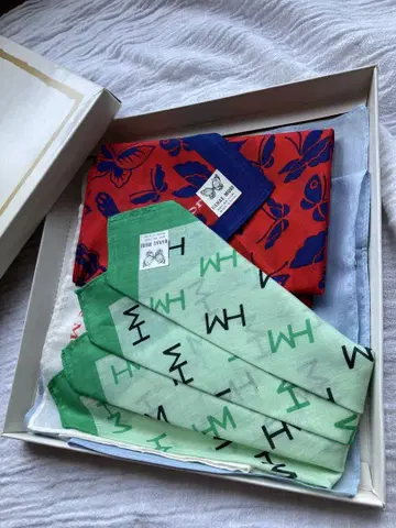 Hanae Mori 손수건 4장 세트 다이마루 기프트 박스 포함