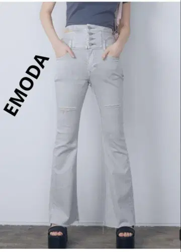 EMODA 에모다 사이드 오픈 하이 웨스트 플레어 데님