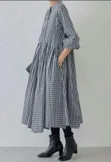 비어즐리 개더 원피스