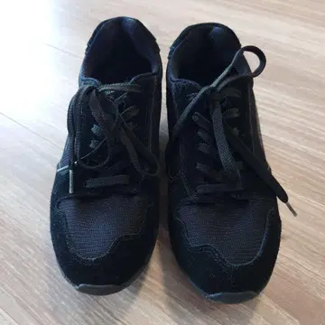 MBT-1997 CLASSIC 블랙 스니커즈 US 7.5