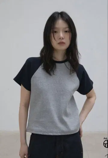 OHOTORO 래글런 티셔츠