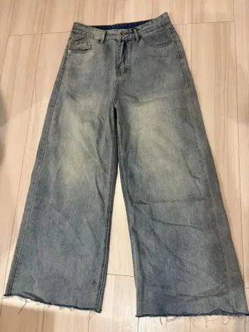 루즈한 데님 와이드 데님