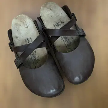 컨디션 최상 버켄스탁 버키 로리 브라운 38/24.5cm
